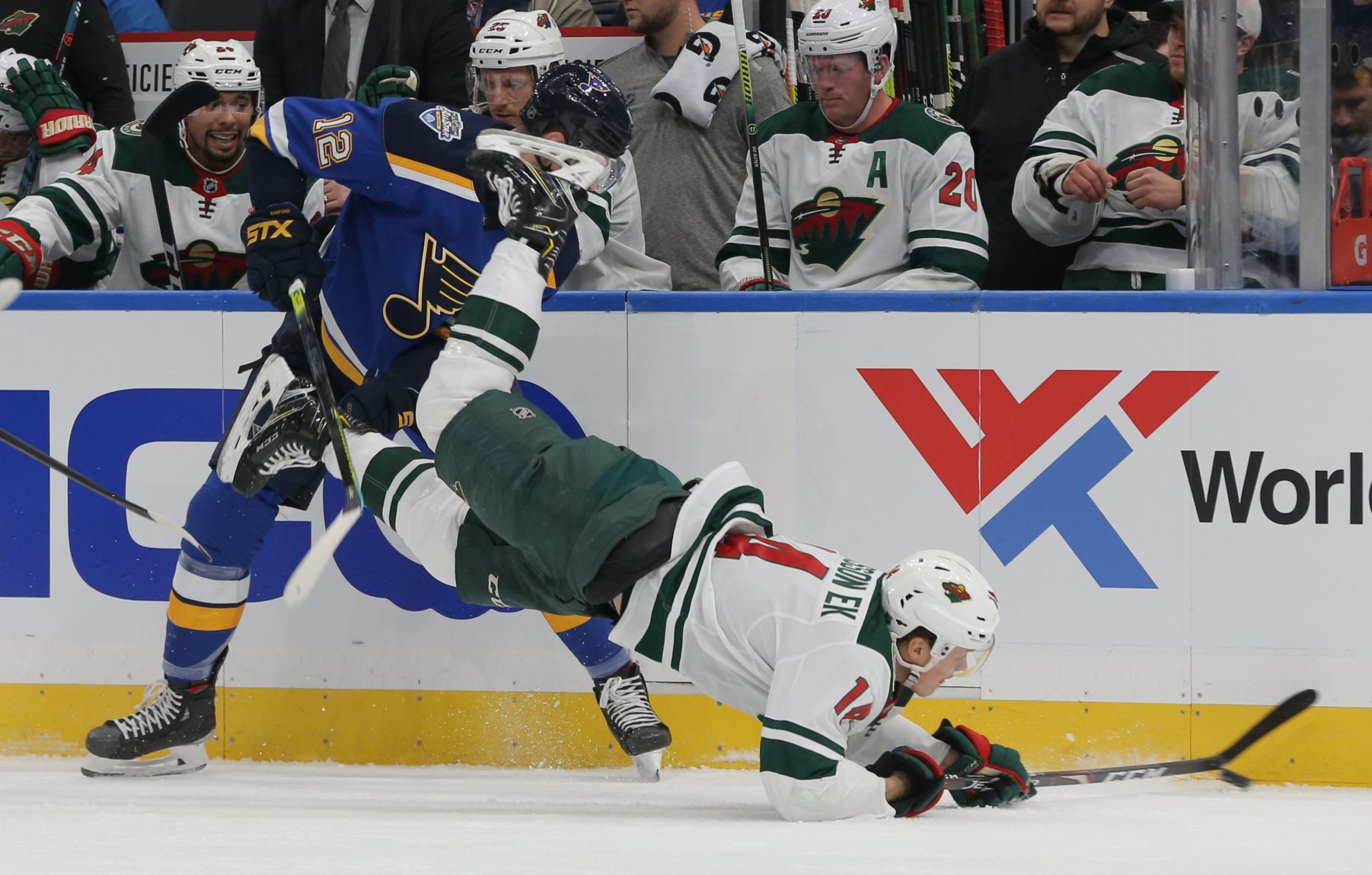 Blues 2, Wild 1